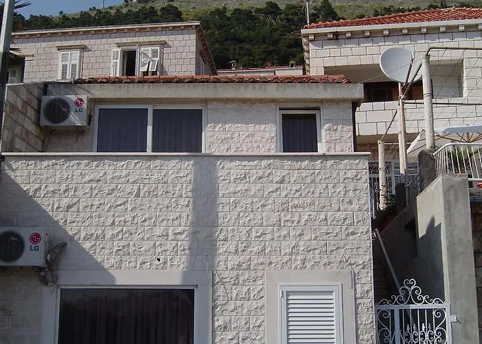 Apartments Ivory